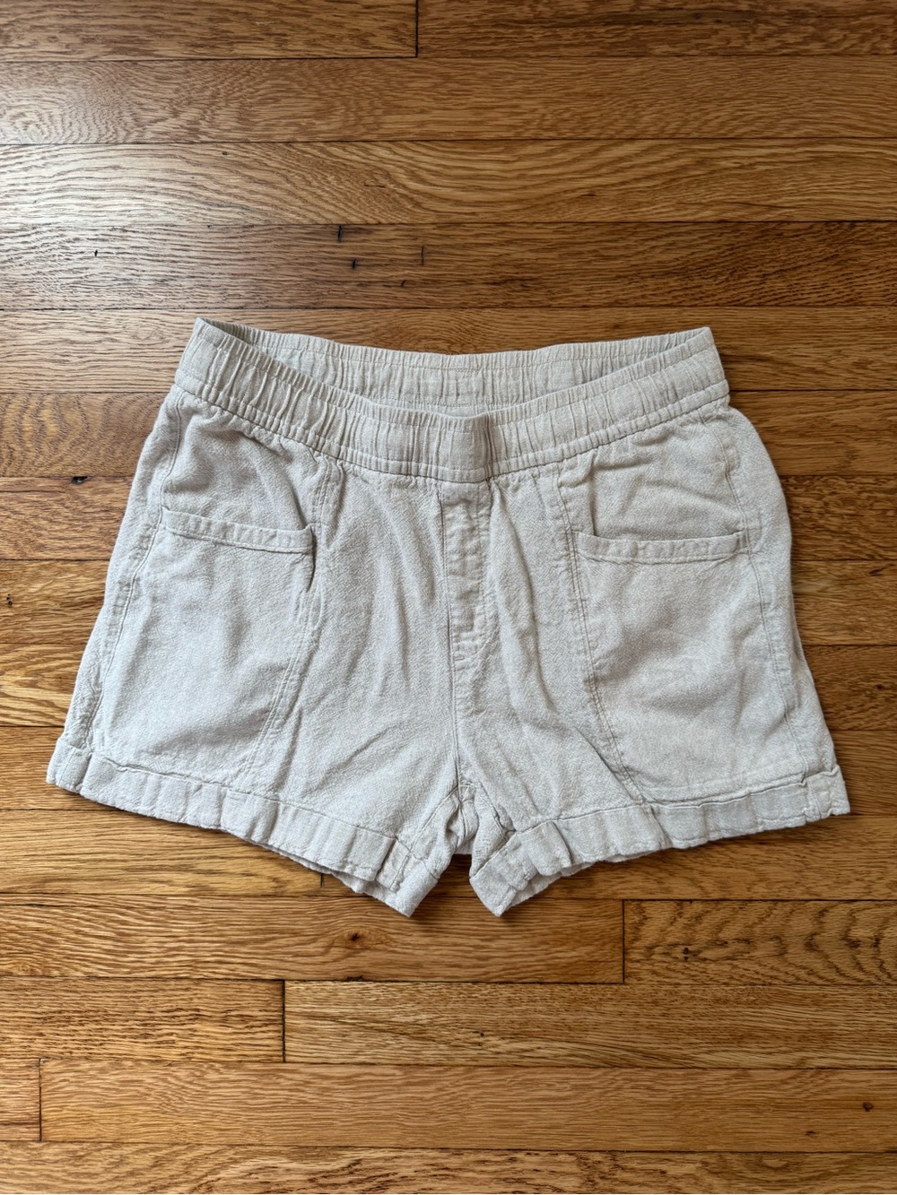 Old Navy Cream High-Waist Linen Relaxed Shorts, Size Small